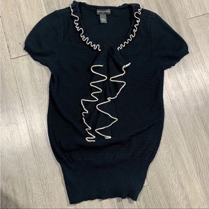 Banana Republic V-Neck Ruffle Front S/S Sweater